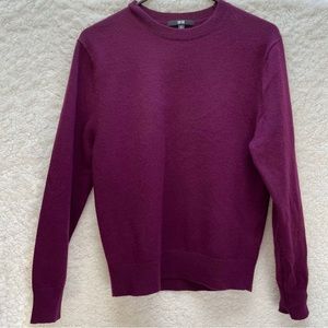 Purple Uniqlo scoop neck cashmere sweater